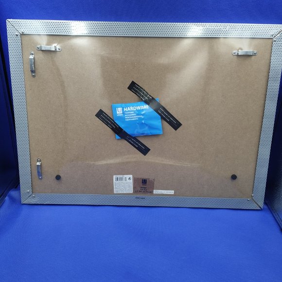 *** THIS ITEM HAS BEEN SOLD*** Umbra Bulletboard - Picture 2 of 3